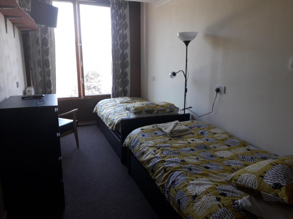 Hotel Ossians Fort William Exterior foto